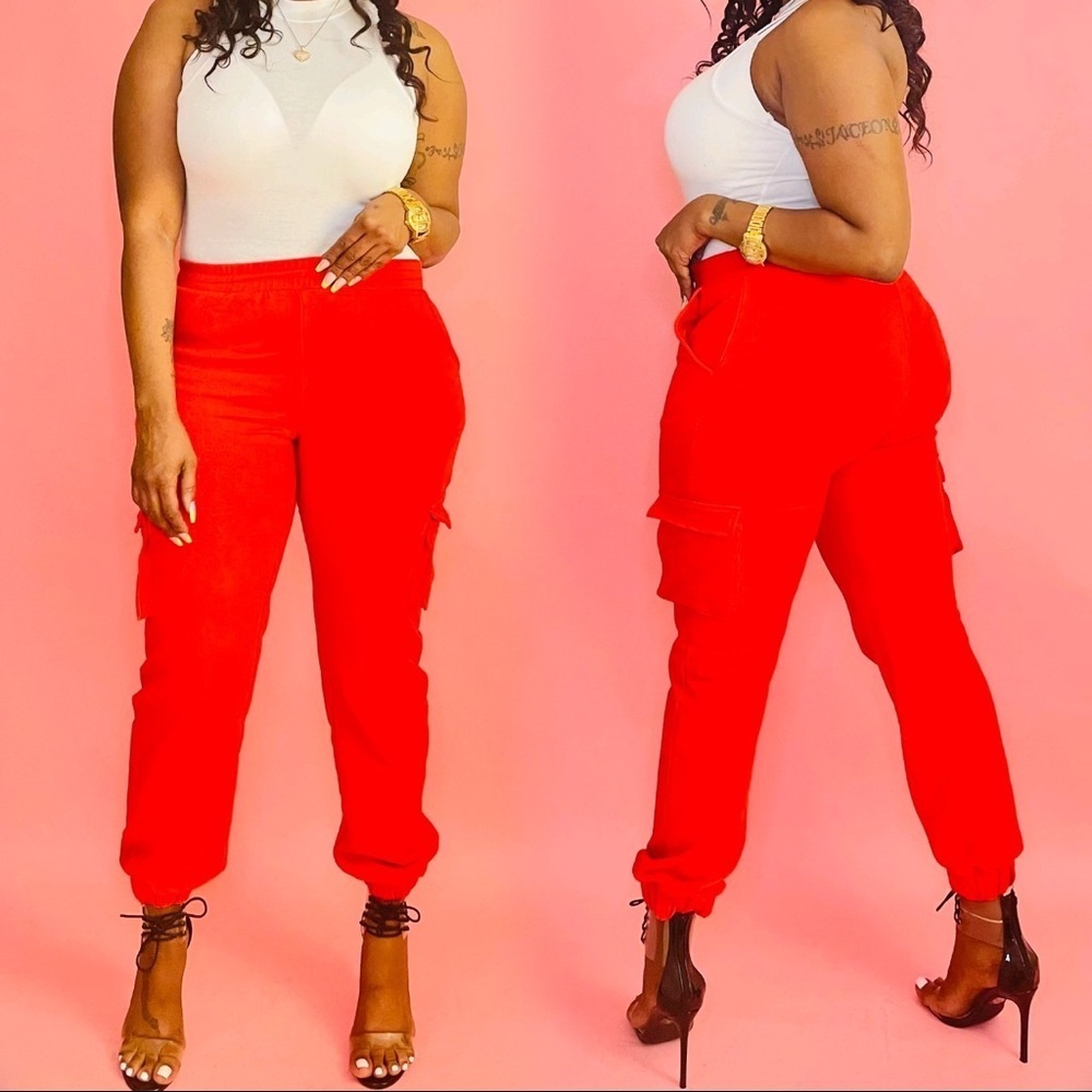 J. ELISE BOUTIQUE NEW TRENDY RED FITTED CARGO JOGGER SWEATPANTS